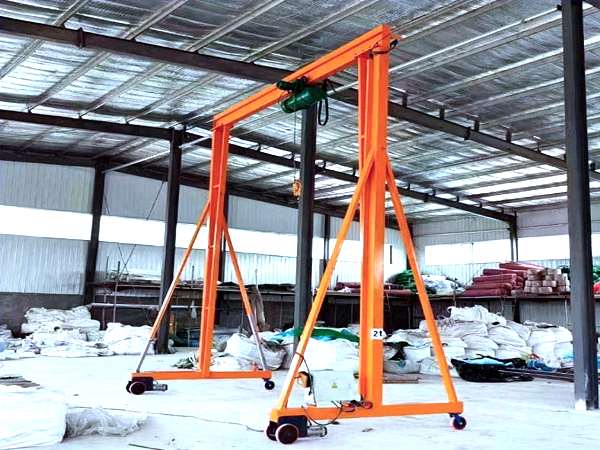 電動(dòng)無(wú)軌萬(wàn)向移動(dòng)龍門架小型龍門吊